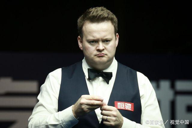 以其顽强的 以其顽强的