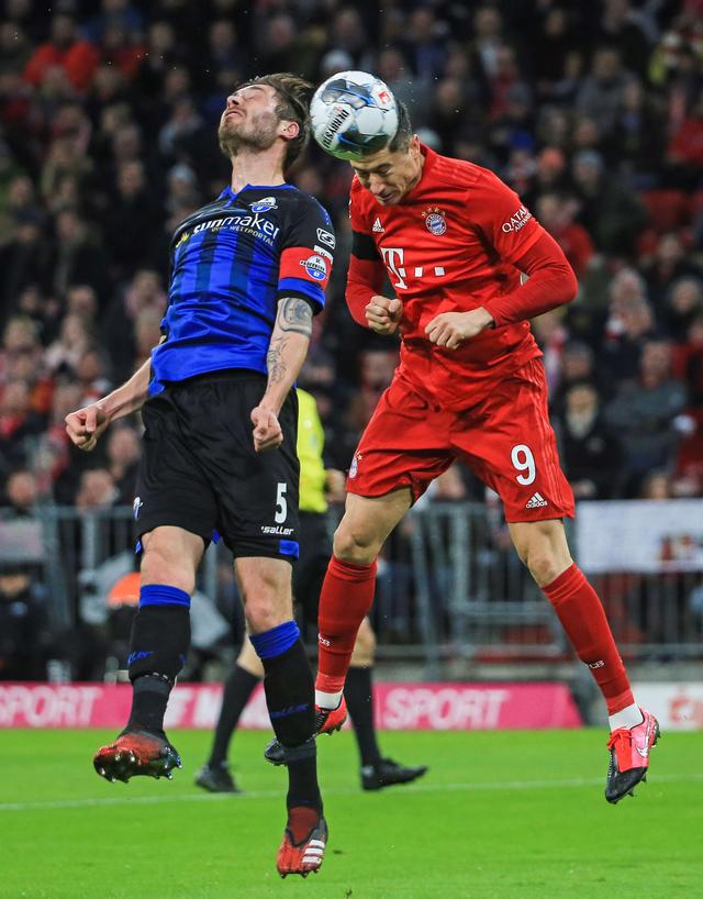 额根据父母 额根据父母