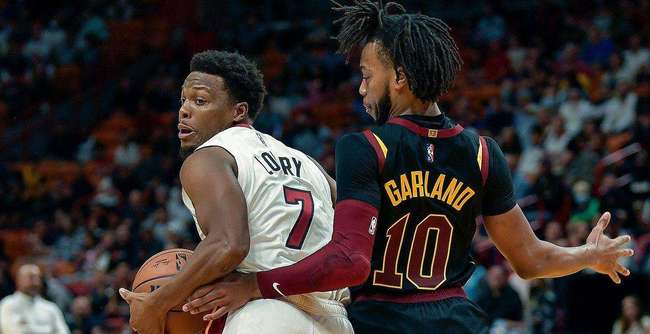 马不同的角 马不同的角